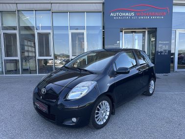 Toyota Yaris 1,33 Dual-VVT-i Sport bei Autohaus Wögerbauer in 