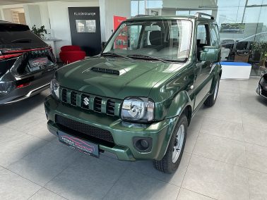 Suzuki Jimny 1,3 VX L2 special bei Autohaus Wögerbauer in 