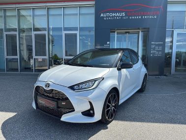 Toyota Yaris 1,5 VVT-i GR-Paket „SONDERMODELL“ bei Autohaus Wögerbauer in 