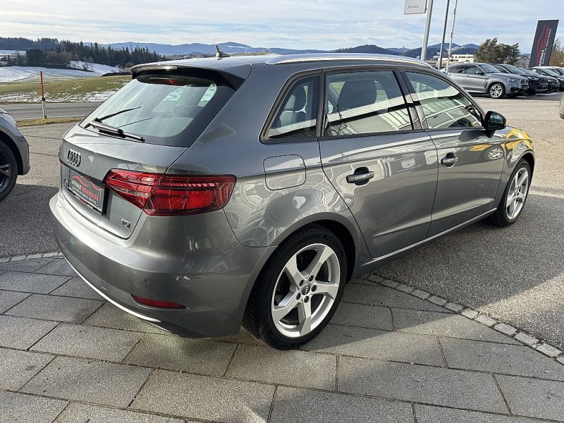 491282_1406628363164_slide bei Autohaus Wögerbauer in 