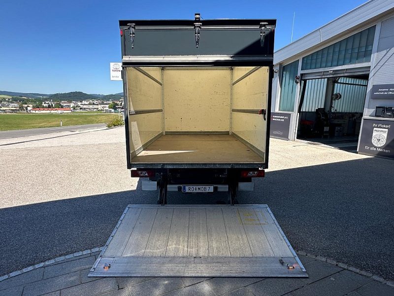 492578_1406641781041_slide bei Autohaus Wögerbauer in 