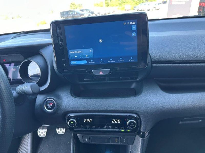 494526_1406648644524_slide bei Autohaus Wögerbauer in 