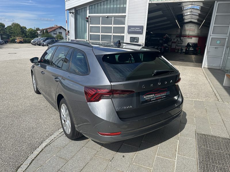 495116_1406651751015_slide bei Autohaus Wögerbauer in 