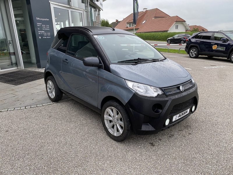 495738_1406652202642_slide bei Autohaus Wögerbauer in 