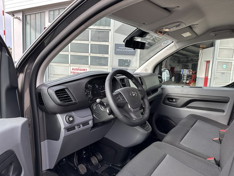 496014_1406585377466_slide bei Autohaus Wögerbauer in 