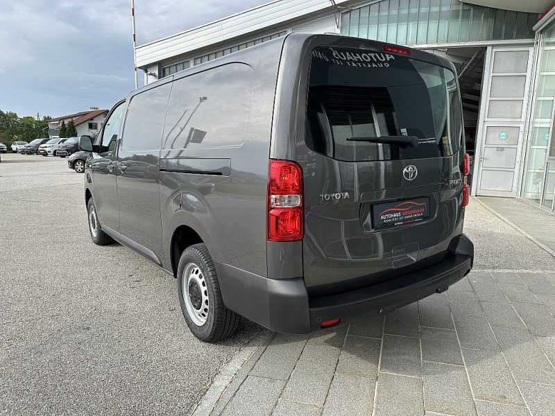 496014_1406585377527_slide bei Autohaus Wögerbauer in 