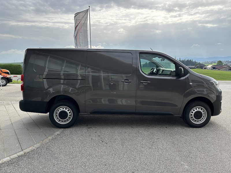 496014_1406585377543_slide bei Autohaus Wögerbauer in 