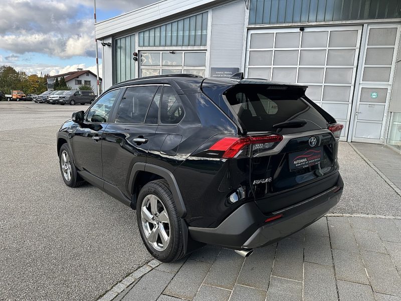 492801_1406619924210_slide bei Autohaus Wögerbauer in 