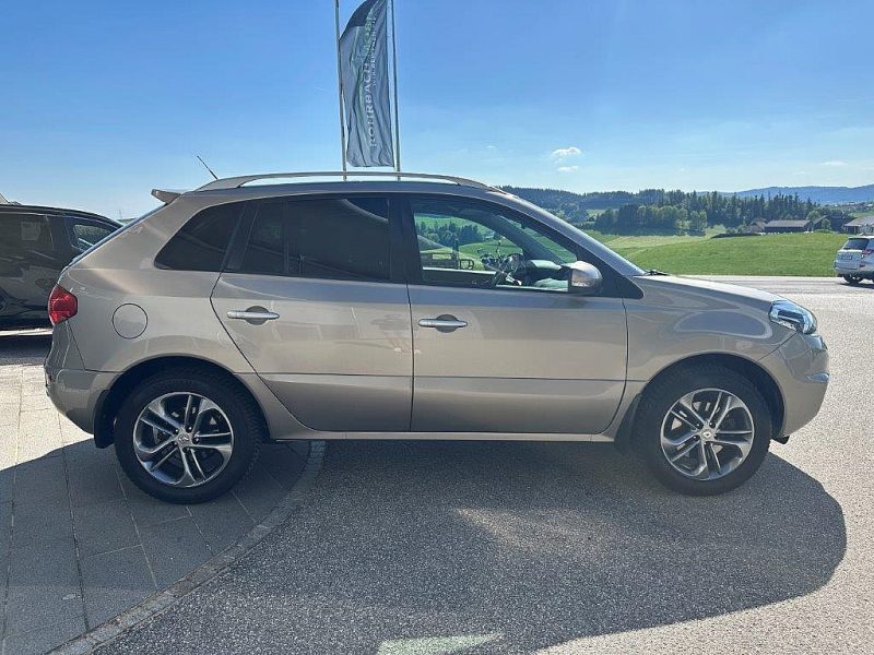 493205_1406635387047_slide bei Autohaus Wögerbauer in 