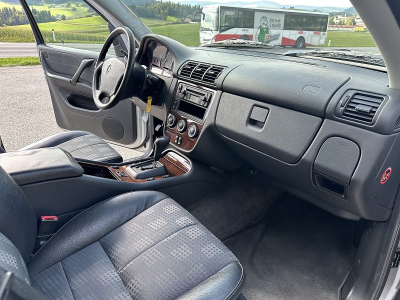 498444_1406655052836_slide bei Autohaus Wögerbauer in 