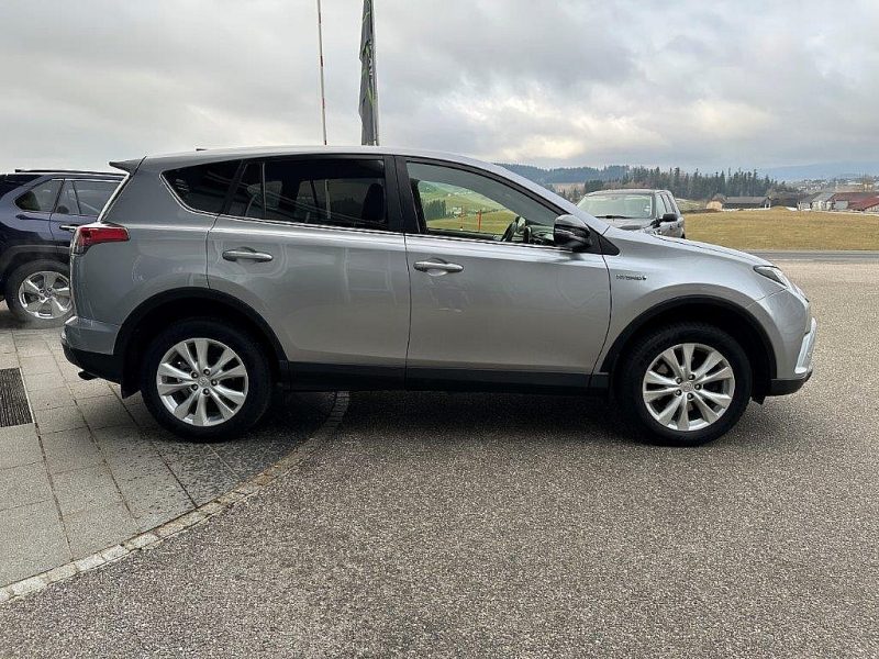 491823_1406630580977_slide bei Autohaus Wögerbauer in 