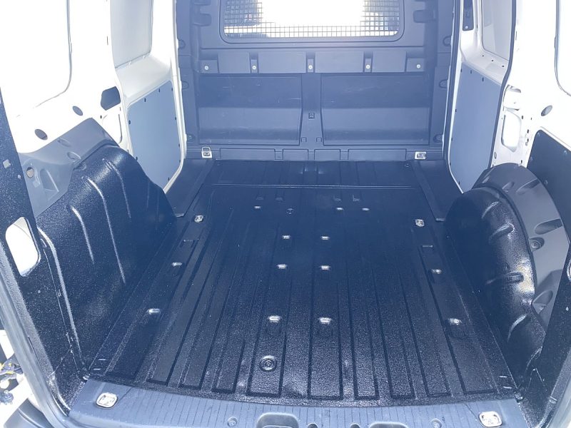 498338_1406660738333_slide bei Autohaus Wögerbauer in 