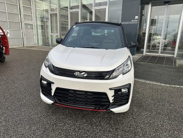 Ligier JS 50 bei Autohaus Wögerbauer in 