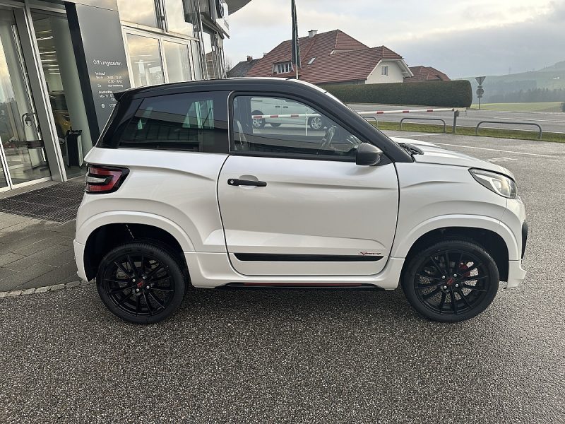 499406_1406668857326_slide bei Autohaus Wögerbauer in 